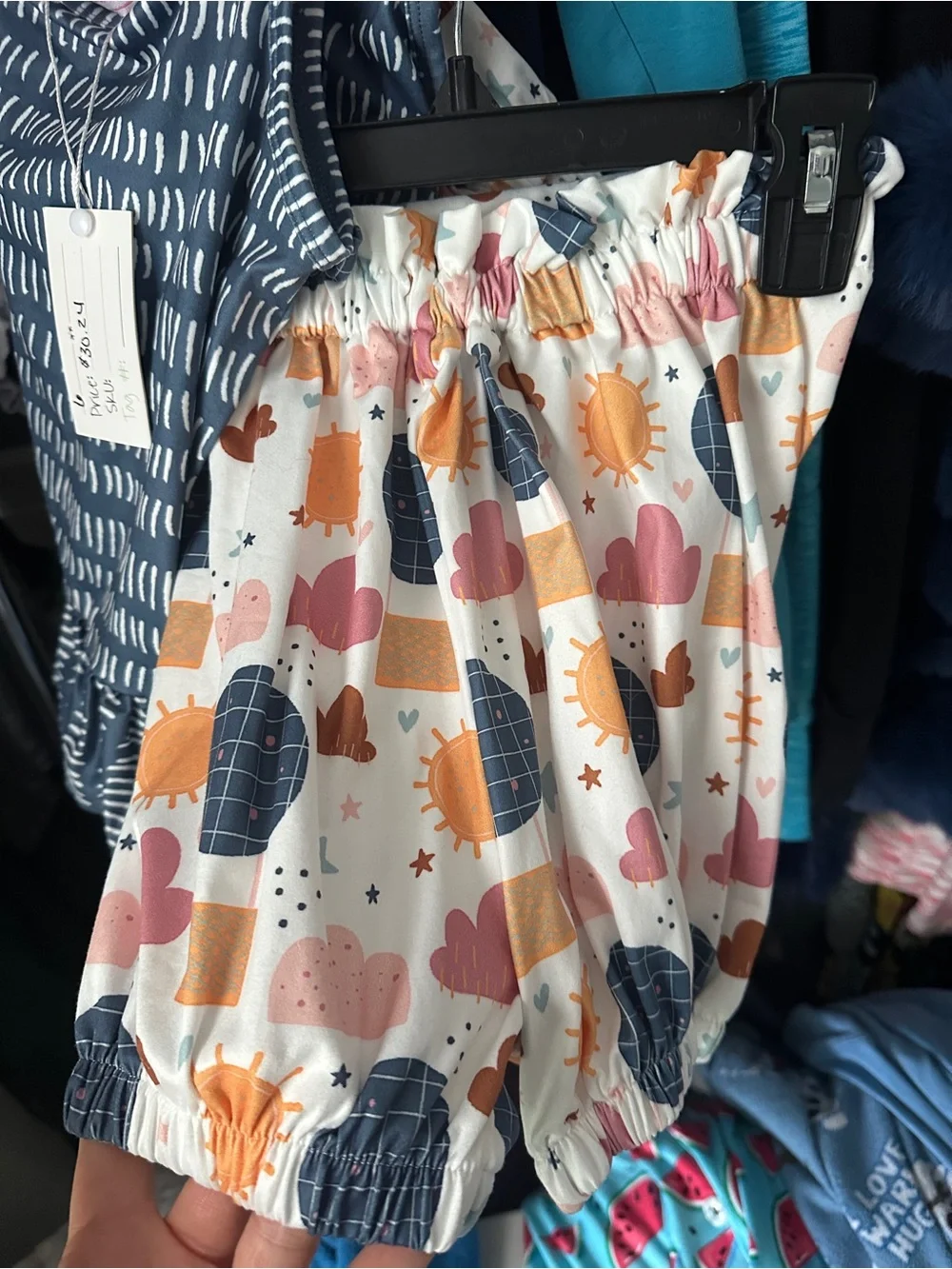 Kids Ruffle Hem Tank Top - Blue Patterned with matching shorts.  Size 6.
